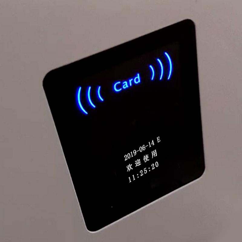 二維碼門禁含OLED顯示屏，可顯示日期、開門狀態等